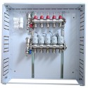 Grindinio šildymo kolektorius 5 kontūrų su terminėmis pavaromis NC AC230V ir debitomačiais